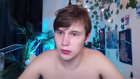 Snapshot of littlesadcabbage chatting on September 26, 12:07 am Sonnenschein online show from September 26, 12:07 am