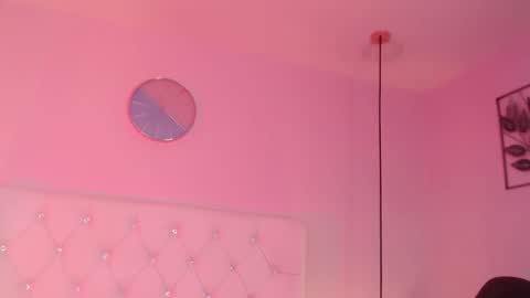 Nicky online show from February 4, 8:46 pm