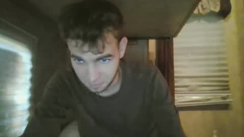 Snapshot of livetyy chatting on October 21, 3:38 pm livetyy online show from October 21, 3:38 pm