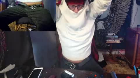 livingpuddle online show from March 3, 7:17 pm