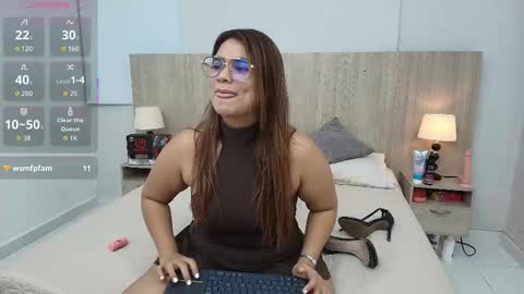 Liz online show from October 10, 3:45 am