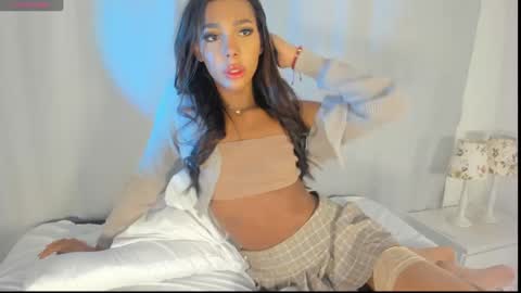 Liz Grant online show from September 29, 9:47 pm