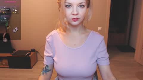 Liza Wet online show from November 9, 1:42 am