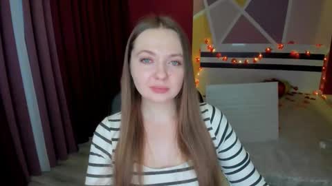 Girl next door online show from December 1, 12:47 pm