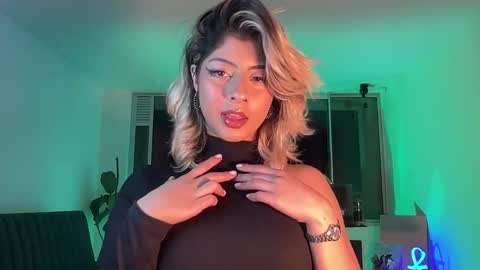 Lizeth online show from October 30, 1:39 am