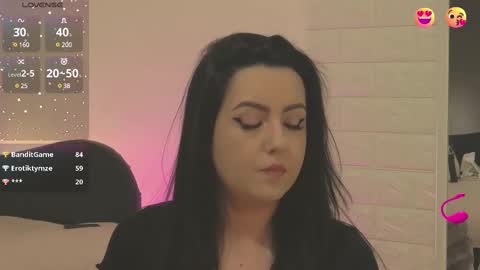 lizasunshine__ online show from March 10, 1:00 pm