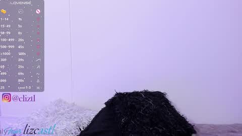 lizcastl online show from December 13, 3:43 pm