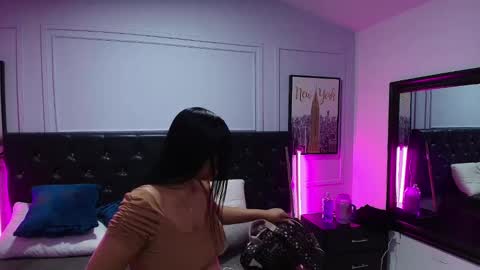 Lizz  online show from February 12, 11:29 am