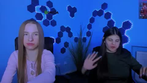 lizzie_boom online show from February 23, 8:11 pm