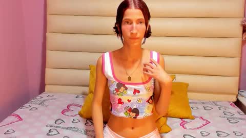 Snapshot of lizzysato chatting on September 21, 3:43 am LizzySato online show from September 21, 3:43 am