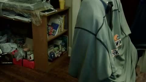 loades182025 online show from November 9, 8:18 am