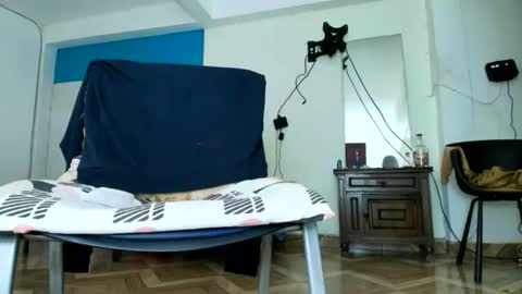 edwin online show from November 24, 7:01 pm