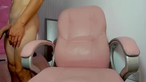 locos_x_sexoo online show from February 2, 10:35 am