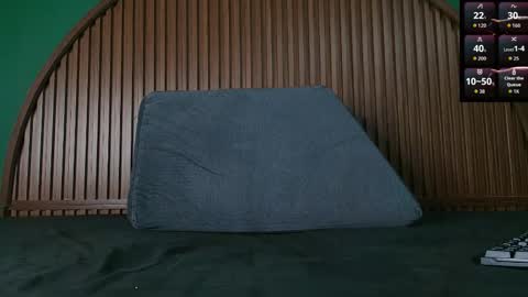 logan_griffin online show from January 16, 6:00 am