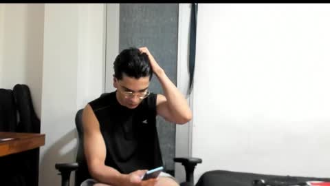 Logan online show from September 10, 7:42 am