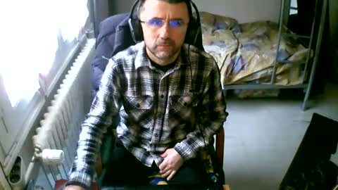 lokoum39 online show from February 10, 12:08 pm