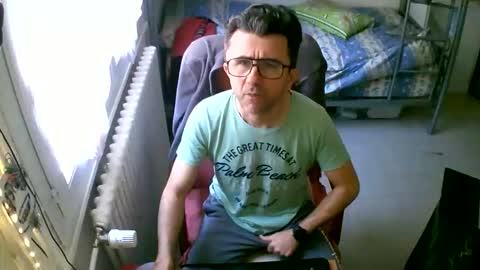 lokoum39 online show from March 24, 12:00 pm