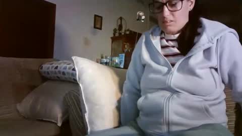 LOLA HUESO y ERIC online show from January 16, 4:49 pm