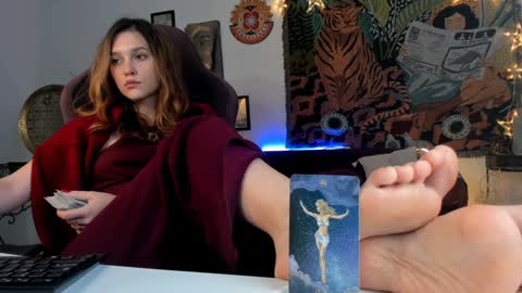 Snapshot of lolalemona chatting on December 7, 3:47 pm lolalemona online show from December 7, 3:47 pm