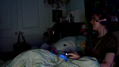 Snapshot of lolalixx6969 chatting on February 7, 10:29 am Lola Lixx online show from February 7, 10:29 am