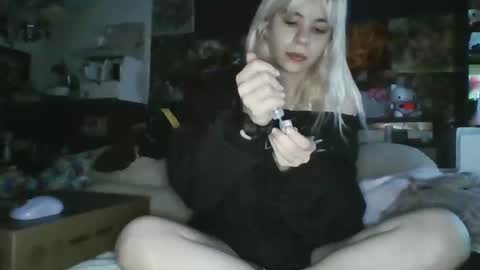 Snapshot of lolalixx6969 chatting on December 3, 3:59 am Lola Lixx online show from December 3, 3:59 am