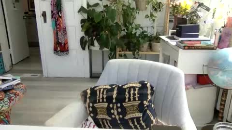 Lola Lustful online show from April 6, 4:08 pm