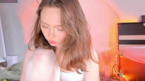 Lola online show from May 11, 1:23 am