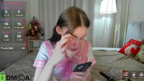 Lola online show from December 20, 10:00 am