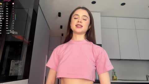 Ann online show from June 4, 11:49 am