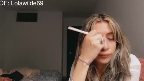 Lolita Wildes Back  online show from December 25, 12:15 pm