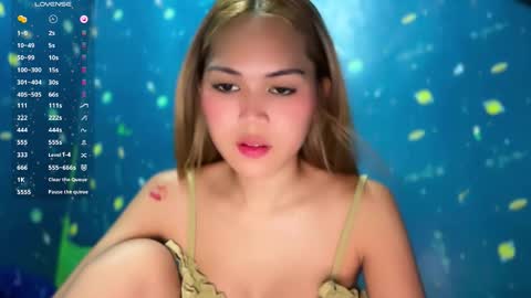 Pretty Janne 3 online show from March 15, 7:45 am