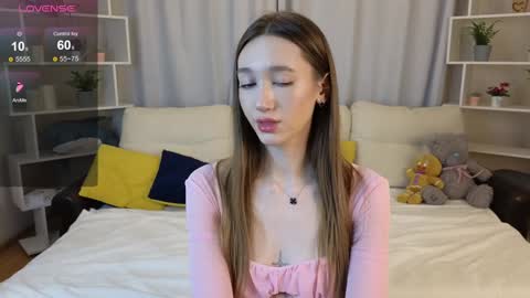 Snapshot of lolly_monica chatting on January 6, 12:35 pm Monica online show from January 6, 12:35 pm