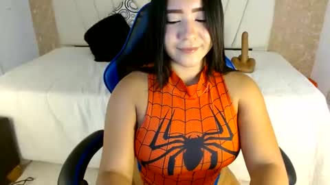 Tammara online show from July 1, 6:05 pm