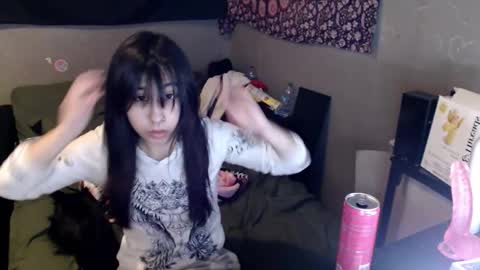 londonray online show from February 22, 10:45 pm