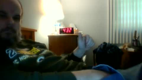 lonelyheart044 online show from June 25, 9:31 pm