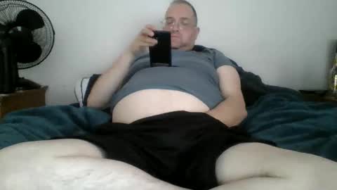 Lonely Man online show from May 3, 3:07 pm