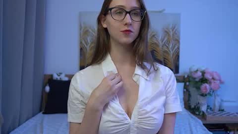 Snapshot of look_my_passion chatting on September 12, 7:38 pm Hanna online show from September 12, 7:38 pm