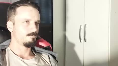 Lucas online show from December 9, 12:51 pm