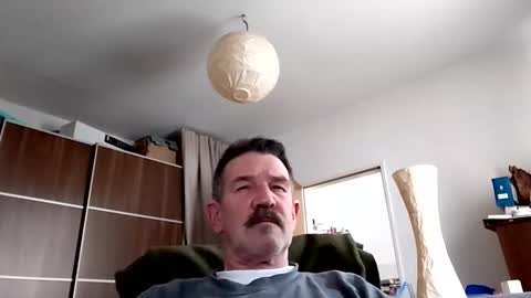 lookercgn online show from April 13, 8:51 am