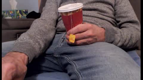 looking469 online show from March 3, 2:13 pm