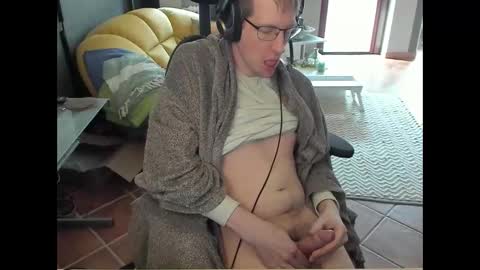 loomie online show from February 28, 1:15 pm