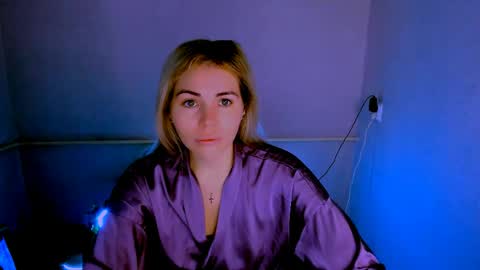 Lora online show from March 31, 2:56 am