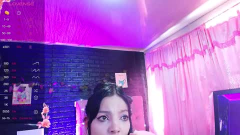 Loren online show from September 15, 6:20 pm