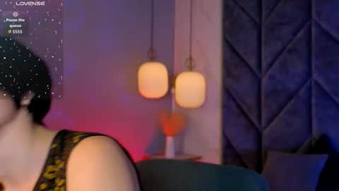 Loren online show from January 19, 1:54 pm