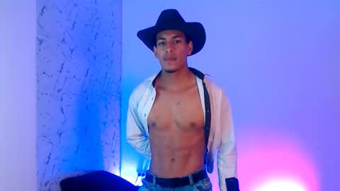 Lorian Vikel  online show from February 15, 4:37 am