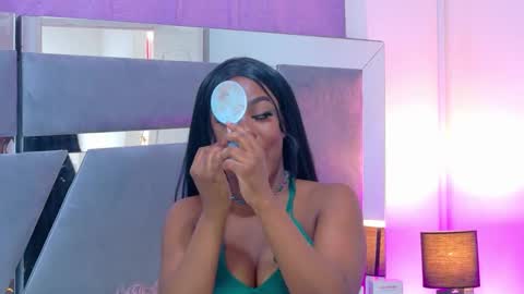 lorraine_johnson online show from February 27, 6:22 pm