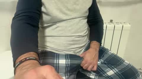 losiento2019 online show from March 8, 7:01 am