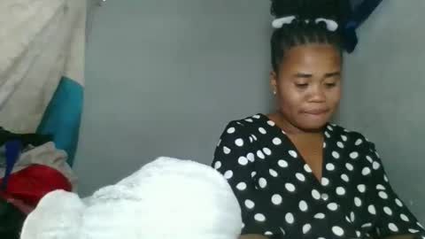 louane98 online show from March 7, 11:10 am