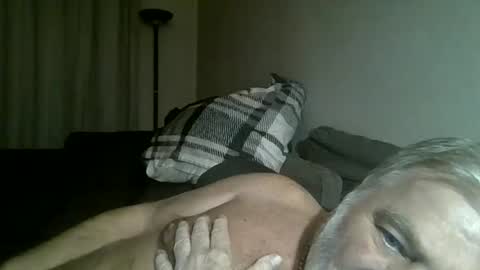 louis_chokdee online show from January 25, 6:24 pm