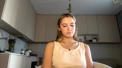 Eliza online show from March 12, 1:48 pm